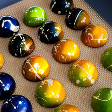 Load image into Gallery viewer, Artisan Chocolates, hand crafted, salted caramel
